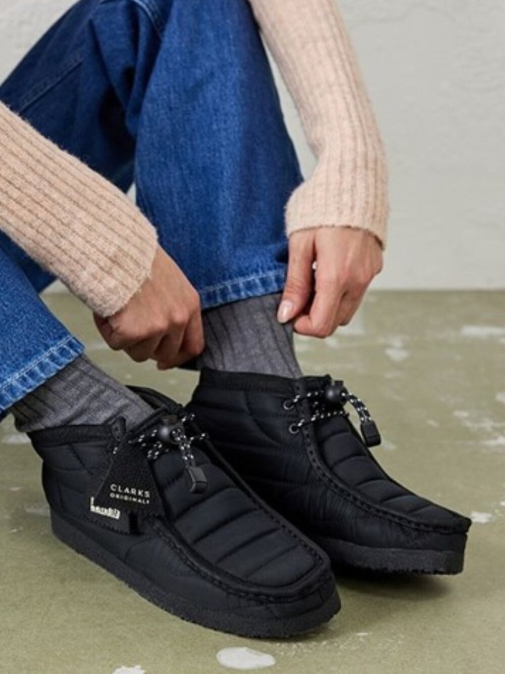 Clarks Originals Quilted Wallabee Boots Lace Up Puffer Booties Black Size 7 NEW